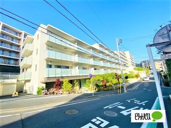 総戸数245戸の大型コミュニティマンション