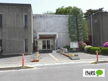 館林市立図書館：1772m