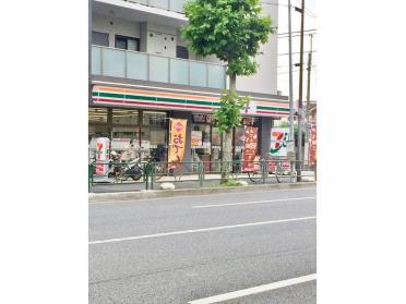 セブンイレブン練馬中村北1丁目店：374m