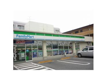 ファミリーマート三園店：262m