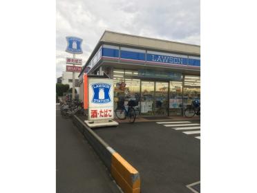 ファミリーマート三園店：262m