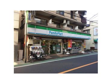 ファミリーマート板橋東新町二丁目店：425m