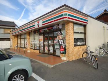 セブンイレブン碧南日進町2丁目店：476m