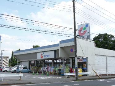 ｶﾜﾁ薬品 鶴田北店：452m