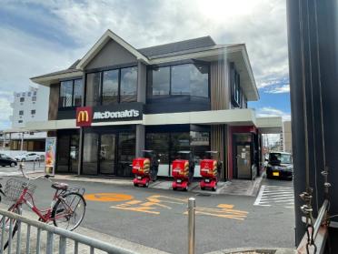 マクドナルド中環茨木店：224m