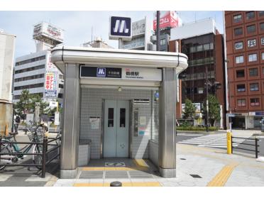 大阪メトロ鶴橋駅：240m