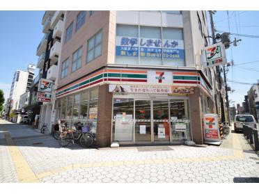 セブンイレブン大阪生玉前町店：174m