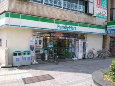 ファミリーマート野田駅前店：202m