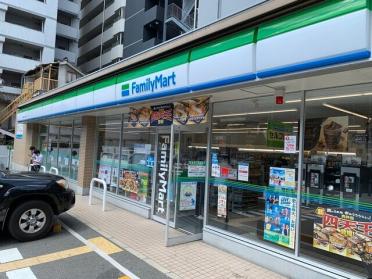 ファミリーマート常盤町二丁目店：92m