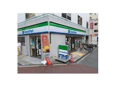 ファミリーマート浪花町店：130m