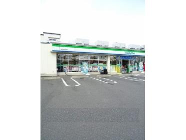 ファミリーマート羽村小作坂上店：600m