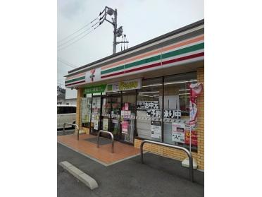 セブンイレブン福生牛浜駅東店：160m