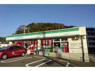 ファミリーマート長崎新戸町店：148m