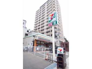 セブンイレブン長崎梅香崎町店：426m