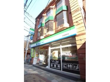 ファミリーマート長崎銀屋町店：131m