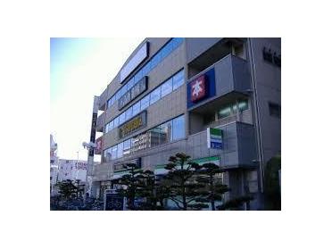 ﾌｧﾐﾘｰﾏｰﾄ 高速長田駅前店：283m