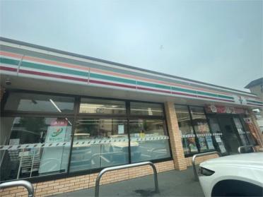 ｾﾌﾞﾝｲﾚﾌﾞﾝ 吹田泉町2丁目店：564m