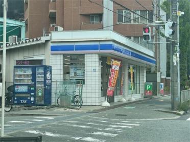 ﾛｰｿﾝ 江坂町四丁目店：227m