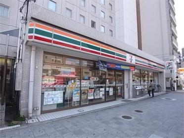 神戸橘郵便局：444m