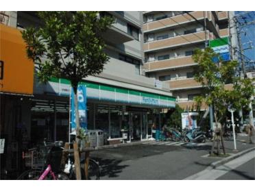 ファミリーマート今津駅前店：574m