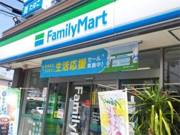 ファミリーマート 摂津正雀三丁目店：446m