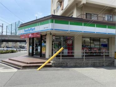 ファミリーマート 東園田町六丁目店：2511m