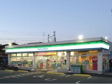 ファミリーマート 摂津東別府三丁目店：1073m