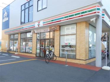 セブン-イレブン 摂津千里丘６丁目店：441m