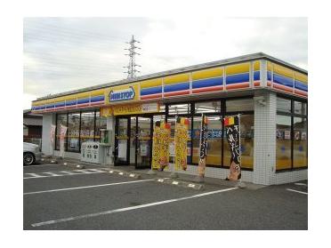 ミニストップ市原君塚3丁目店：383m