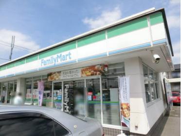 ファミリーマートおゆみ野中央七丁目店：711m