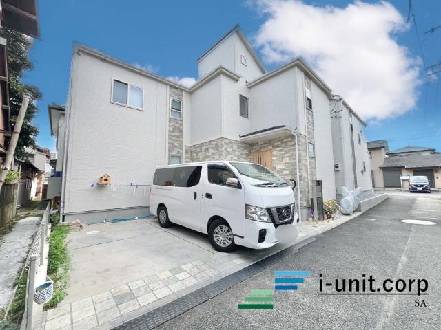 京成本線『実籾』駅徒歩12分です。