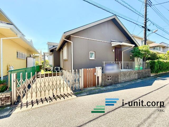 今日も、明日も、この街で、きっと誰かが幸せになる物語が描かれていくはずです。