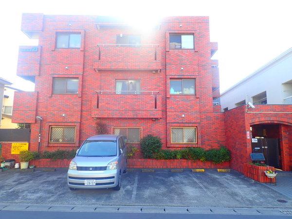 下総中山駅まで徒歩9分の好立地です。