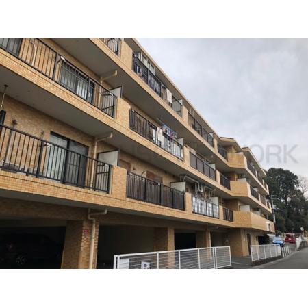 マンション外観です。