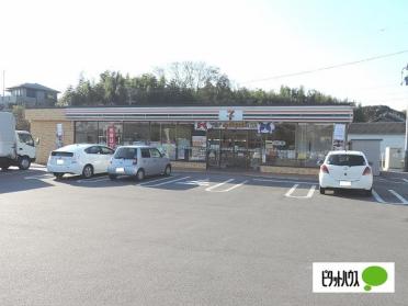 セブンイレブン阿久比椋岡店：552m