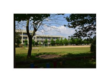 千葉市立大木戸小学校：1461m