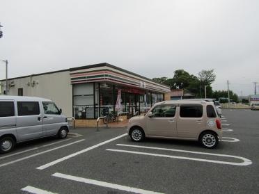 セブン-イレブン 茂原新小轡店：280m