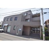 外観タイル張りです