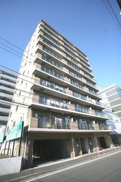 外観タイル張りです