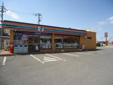 セブンイレブン赤堀今井店：486m