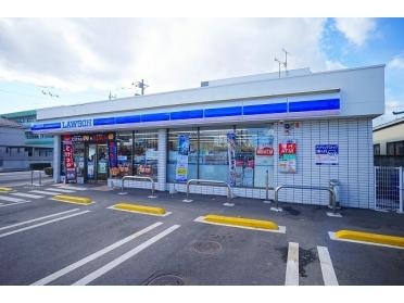 ローソン境町美原店：725m