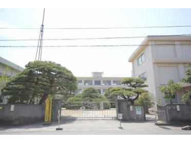 小松島市立南小松島小学校：672m