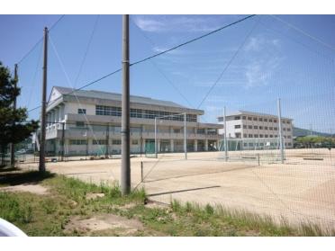 徳島市立城東中学校：2293m