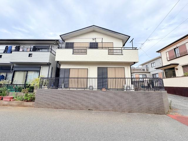 【外観写真】建物南側からの写真