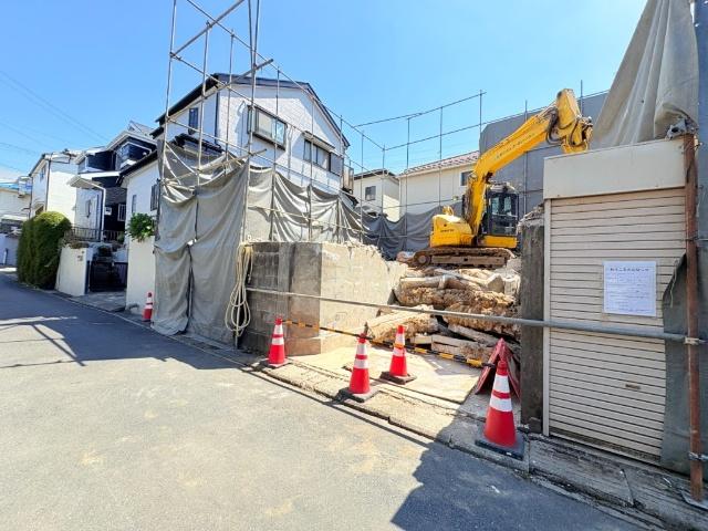 【ゆったり52坪の整形地】現況更地のため余計な解体費用も掛かりません。