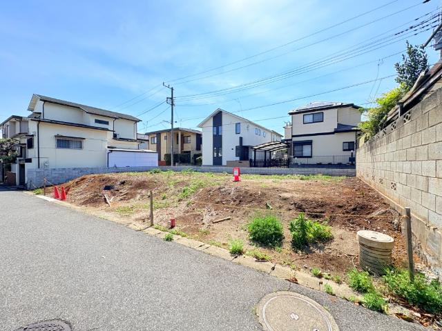 【家族の夢を叶える建築条件無し売地】お好きなハウスメーカーで建築が可能です。間取り参考資料もご用意致します。お気軽にご相談下さい。