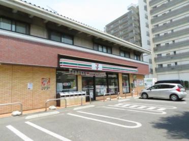 セブンイレブン春日部市粕壁東3丁目店：224m