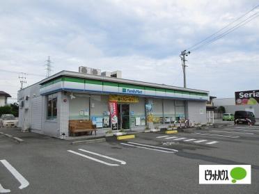 ファミリーマート鳴門黒崎店：306m