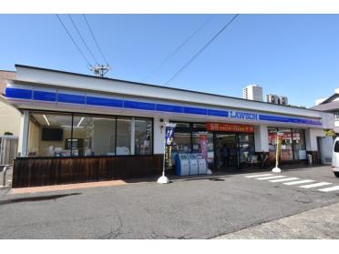 ローソン中岡崎店：322m