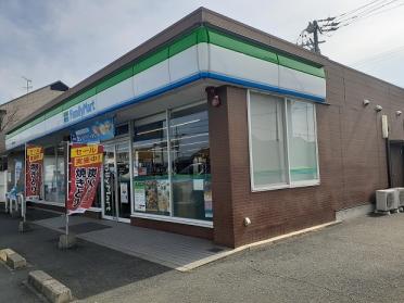 ファミリーマート神野南店：850m